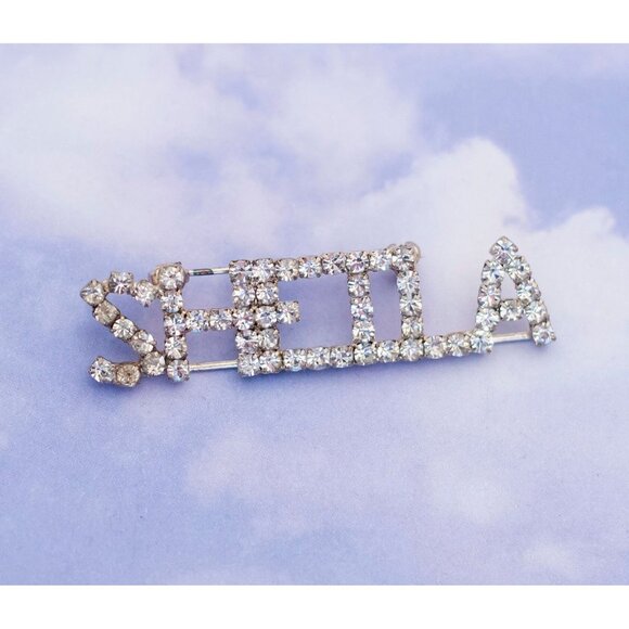 Vintage Sheila Rhinestone Brooch - S27 - Picture 1 of 2